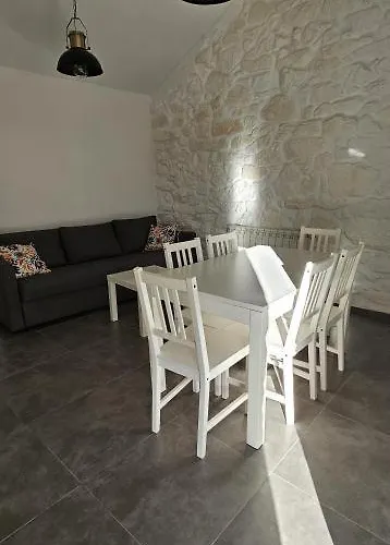 Casa Lima - Al Valenca